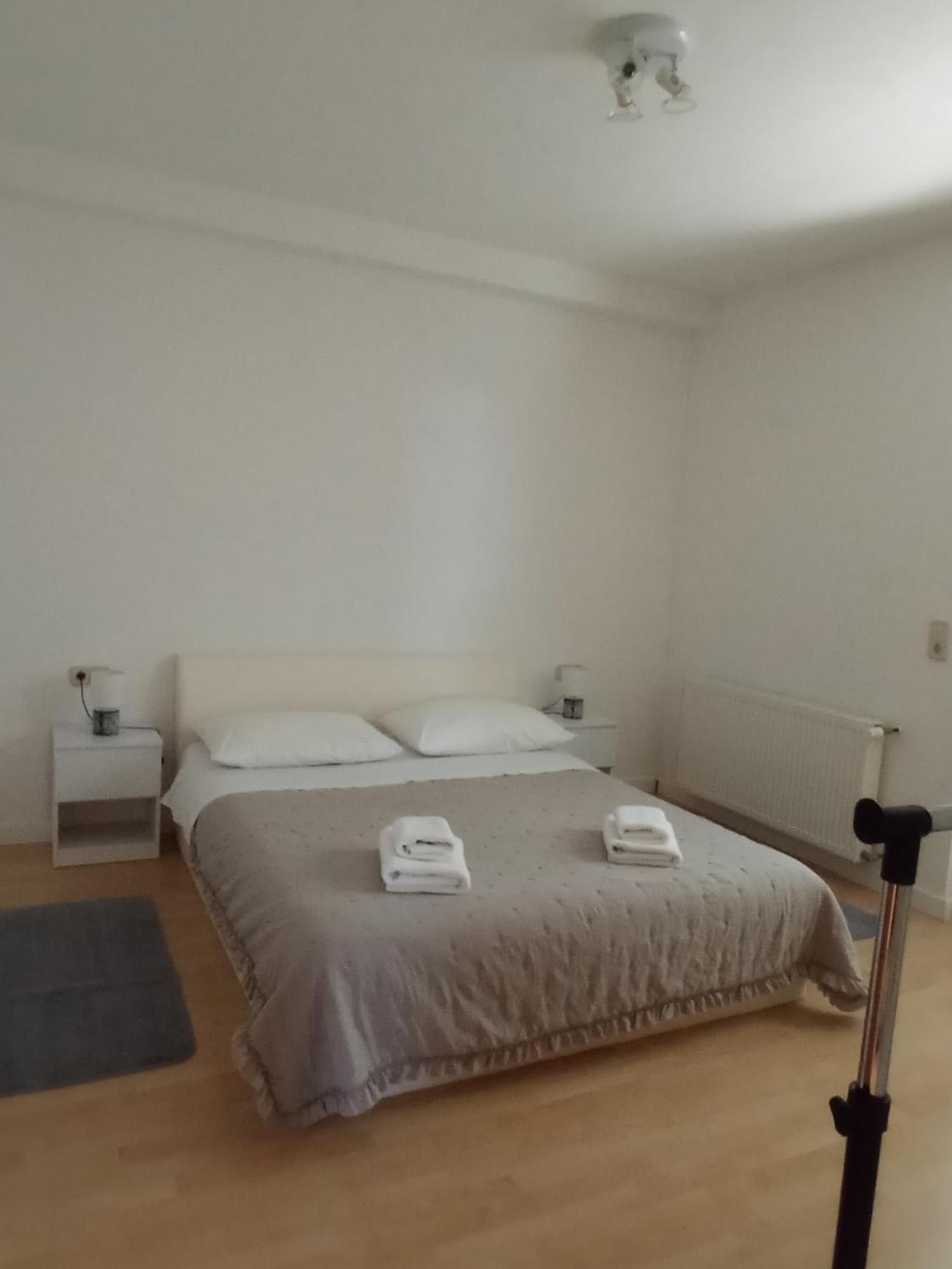 Apartman Carpe Diem Sutomiscica Kültér fotó