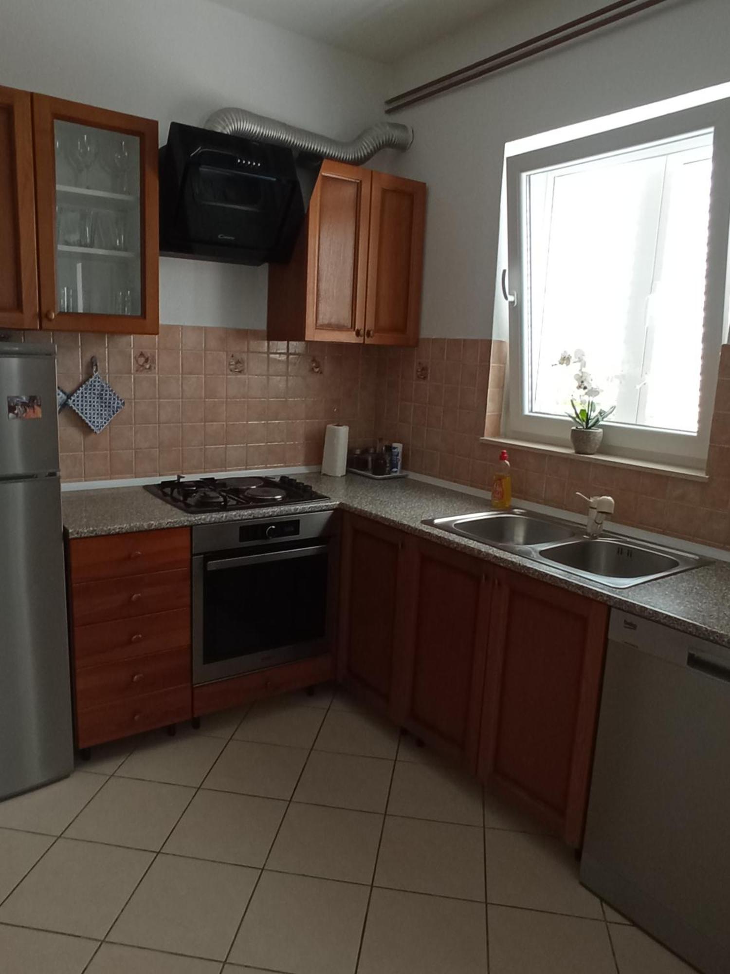 Apartman Carpe Diem Sutomiscica Kültér fotó